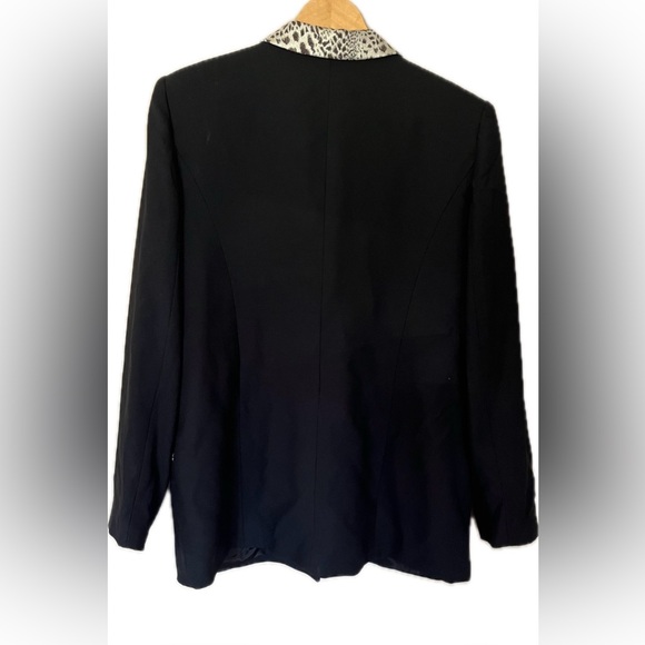 Veleno Elegant Women's black jacket blazer with leopard collar Size M - Picture 4 of 9